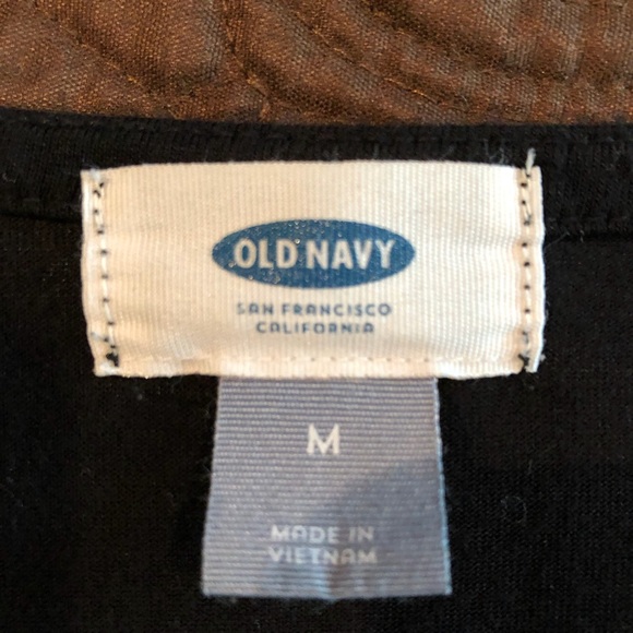 Black low cut top - Picture 3 of 3